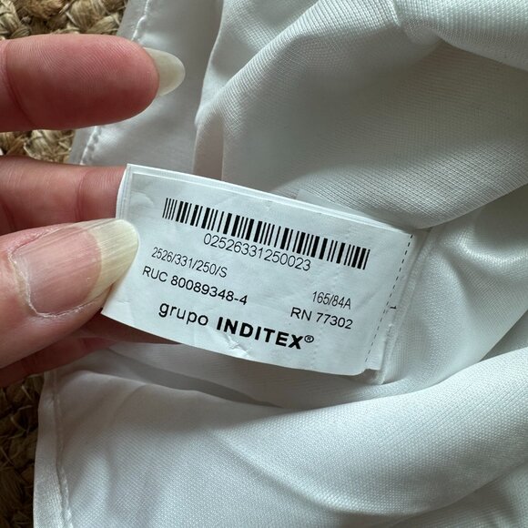 ZARA Draped Satin Scarf Top – White – Sizes S & M – NWT 🤍 - Picture 13 of 14